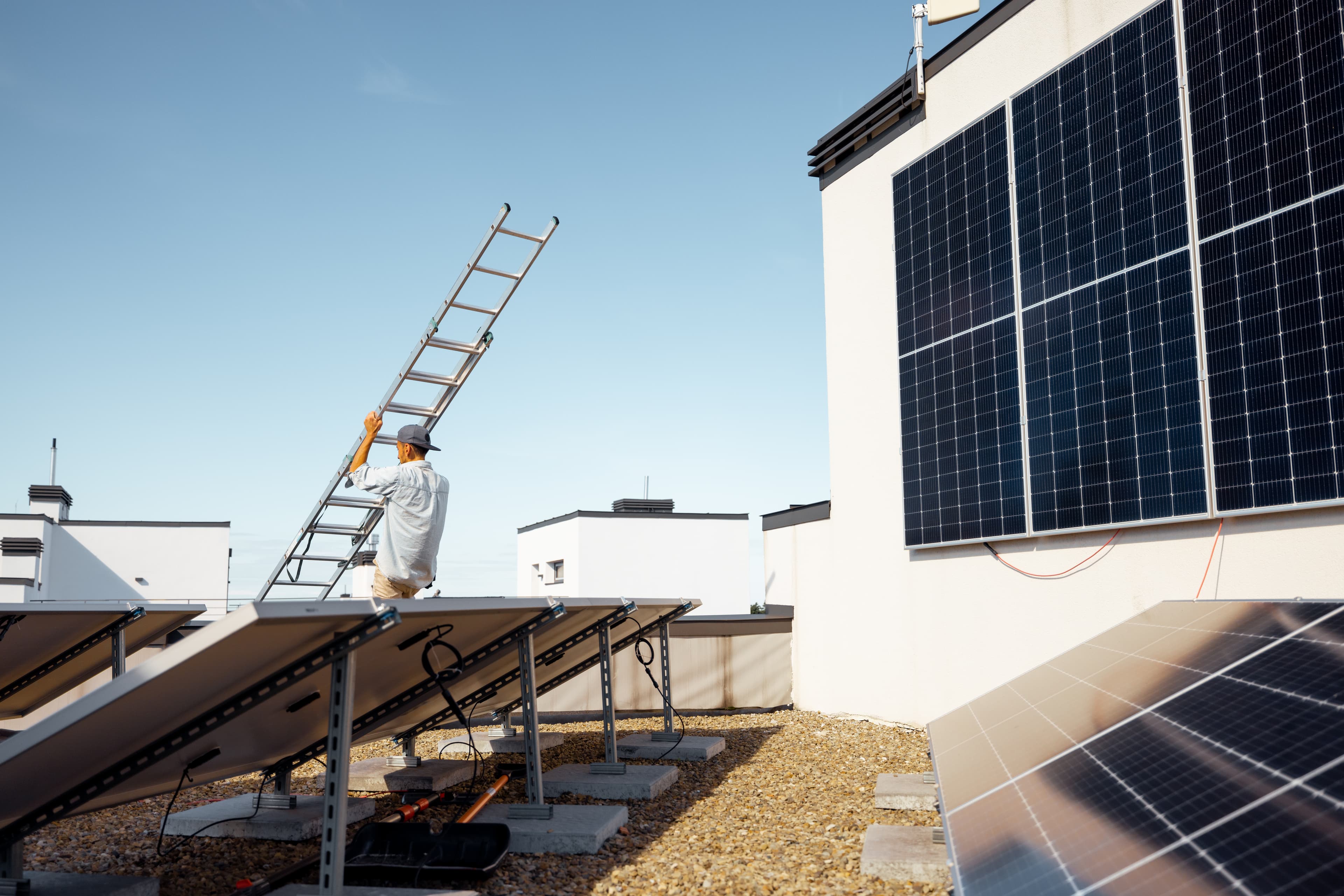 Instalación fotovoltaica empresarial en Vigo